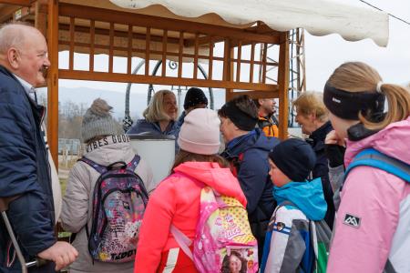 Topel sprejem domačinov vasi Zarečje